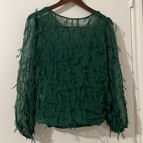 Cato Emerald Ruffled Long Sleeve Blouse Size S - Picture 2 of 6